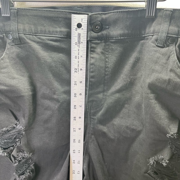 Torrid Distressed Bombshell Skinny Jeans Womens 28W Short Black Denim 2345 - Picture 5 of 9